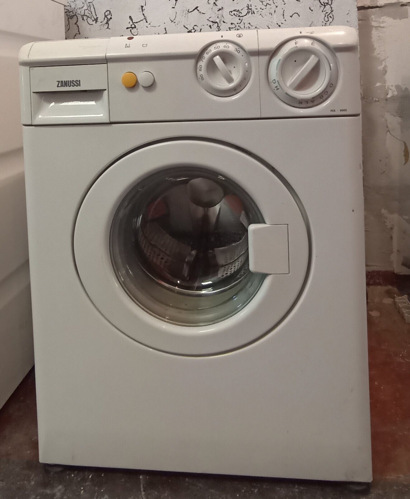 Стиральная машина Zanussi FCS 800 C 3 кг